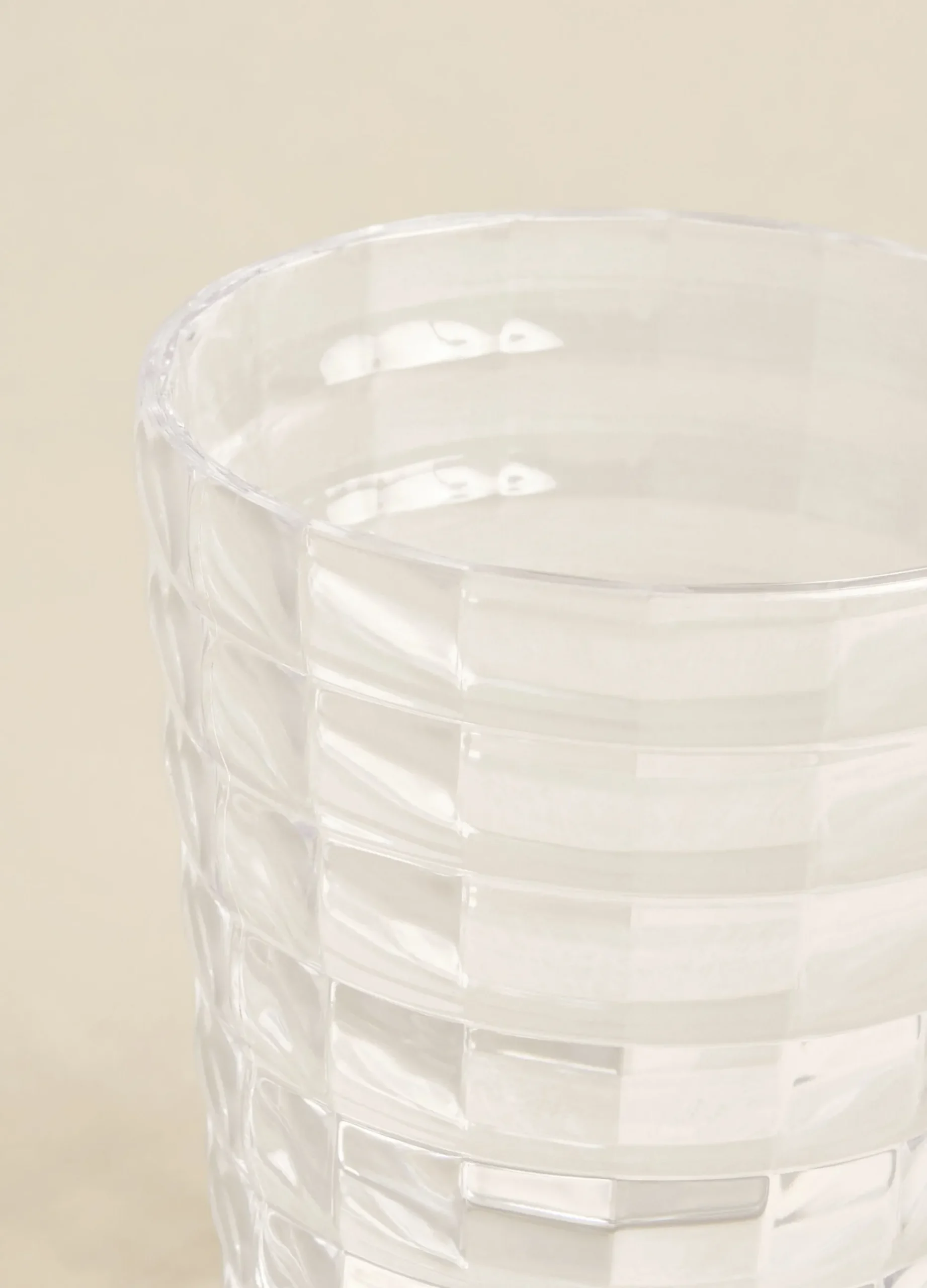 Porta spazzolino in plastica lavorata*Croff Outlet