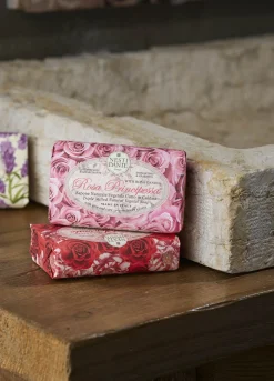 Sapone vegetale Principessa in Italy*Croff Hot