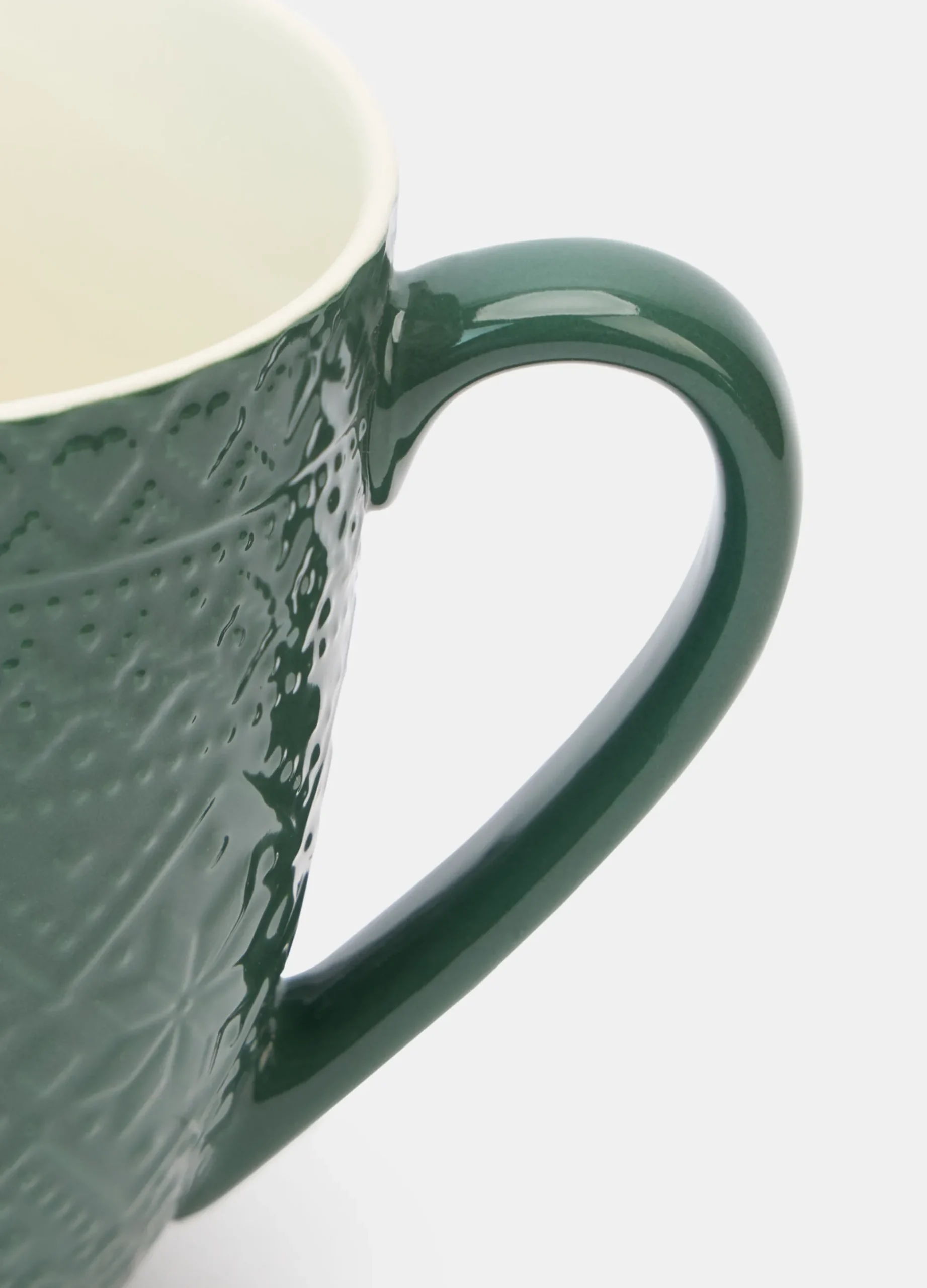 Tazza in ceramica con rilievo*Croff Online